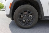 Used 2023 Jeep Grand Cherokee Limited image 4