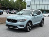 Used 2019 Volvo XC40 T5 Momentum image 2