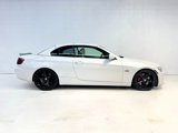 Used 2011 BMW 335i Convertible image 3