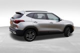 Used 2023 Kia Seltos S w/ Navigation Package image 5