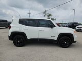 Certified 2023 Jeep Renegade Latitude image 2