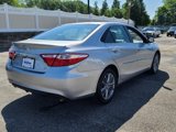 Used 2017 Toyota Camry SE image 4