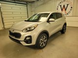 Used 2022 Kia Sportage LX image 2