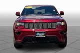 Used 2017 Jeep Grand Cherokee Altitude image 3