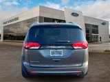 Used 2018 Chrysler Pacifica Touring-L Plus w/ Tire & Wheel Group image 4
