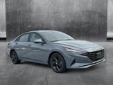 Certified 2022 Hyundai Elantra SEL image 3