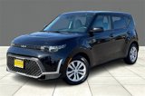 Used 2023 Kia Soul LX image 2