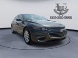 Used 2017 Chevrolet Malibu LT image 2