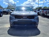 Used 2023 Kia Sorento LX image 2