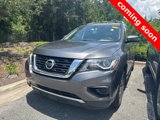 Used 2019 Nissan Pathfinder S image 2