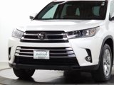 Used 2017 Toyota Highlander Limited image 3