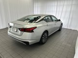Used 2023 Nissan Altima 2.5 SV image 4