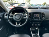 Used 2018 Jeep Compass Latitude image 3