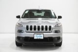Used 2015 Jeep Cherokee Sport image 3