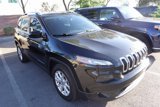 Used 2017 Jeep Cherokee Latitude image 2