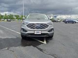 Used 2023 Ford Edge Titanium image 3