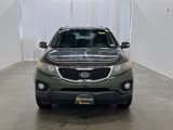 Used 2011 Kia Sorento LX w/ Convenience Pkg image 2
