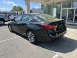 Used 2023 Nissan Altima 2.5 SV image 3