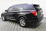 Used 2022 Ford Explorer XLT image 3