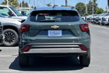 Used 2025 Chevrolet Trax LT w/ LT Convenience Package image 6