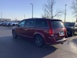 Used 2017 Dodge Grand Caravan SXT image 5