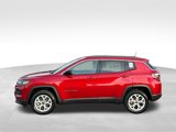 New 2025 Jeep Compass Latitude image 3