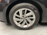 Used 2018 Volkswagen Passat 2.0T SE image 6
