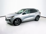 Used 2023 Ford Escape ST-Line image 4