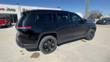 Used 2023 Jeep Grand Cherokee L Laredo image 6