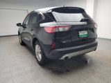 Used 2022 Ford Escape SE image 5