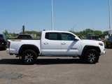Used 2020 Toyota Tacoma TRD Off-Road image 3