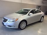 Used 2012 Buick Regal Leather image 2
