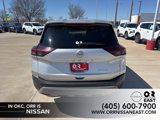 Used 2023 Nissan Rogue SV image 4