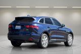 Used 2019 Jaguar F-PACE Prestige image 3