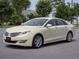 Used 2014 Lincoln MKZ image 3