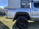 Used 2022 Toyota Tacoma TRD Off-Road image 4