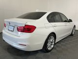 Used 2017 BMW 320i Sedan image 4