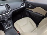 Used 2015 Jeep Cherokee Limited image 5