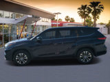 Used 2021 Toyota Highlander XLE image 6