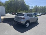 Used 2022 Jeep Compass Latitude w/ Convenience Group image 3