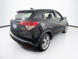 Used 2022 Honda HR-V LX image 5