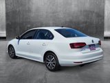 Used 2017 Volkswagen Jetta SE image 5