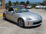Used 2006 Nissan 350Z Touring image 2