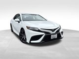 Certified 2022 Toyota Camry SE image 3