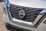 Used 2021 Nissan Rogue SV image 5