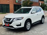 Used 2017 Nissan Rogue SV image 2