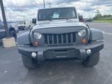 Used 2012 Jeep Wrangler Unlimited Rubicon image 2