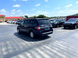 Used 2014 Chrysler Town & Country Touring image 5