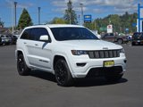 Used 2017 Jeep Grand Cherokee Altitude image 2