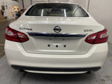 Used 2016 Nissan Altima 3.5 SL w/ 3.5 Technology Package image 6